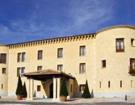 El mejor precio para Hotel Cándido. Disfrúta con los mejores precios de Segovia
